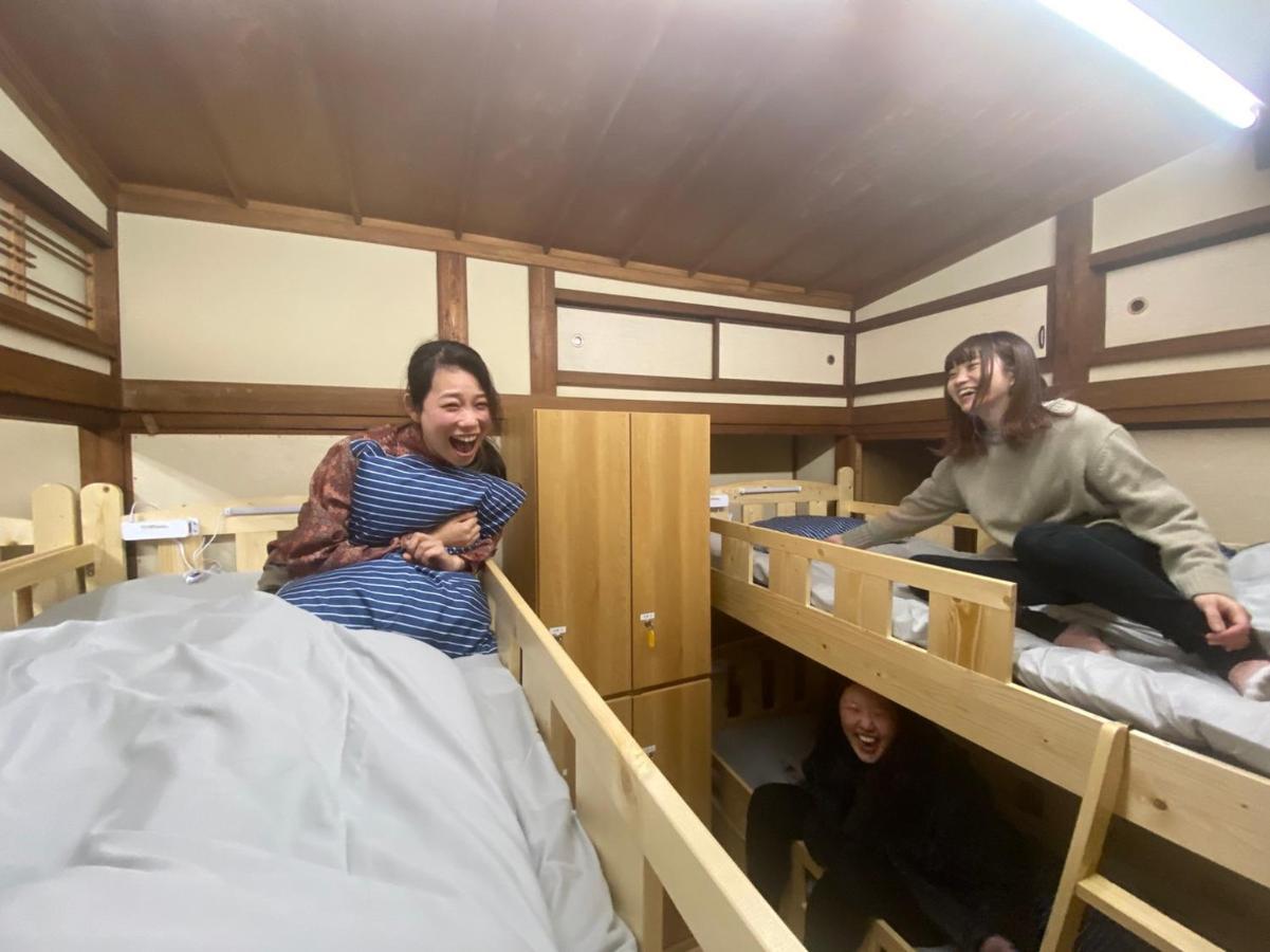 Guesthouse Omoya--全個室--囲炉裏のぬくもりと共にグループの絆を深める古民家宿でゆっくりとした時間を-6名部屋-6名部屋-8名部屋--最大20名-ペット同伴可は一室のみ- Matsuyama  Exterior foto